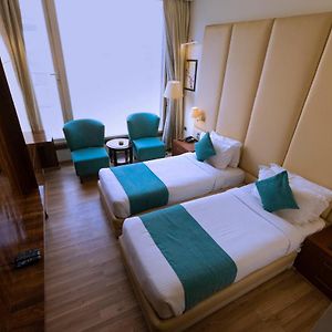 Superior King Suite